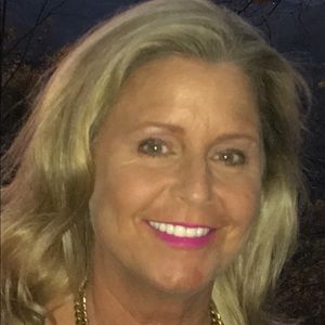 Meet your Posher, Marcia